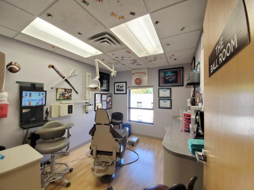 Flanders Pediatric Dentistry Treatment room